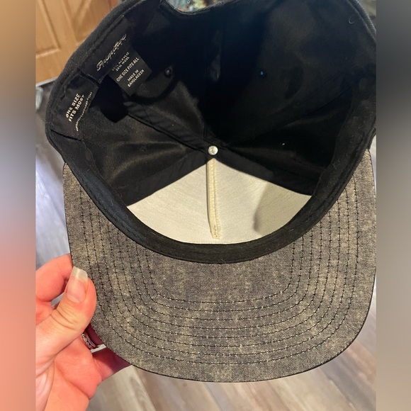 Primitive hat - Picture 4 of 4